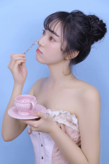 白昼美人在线观看